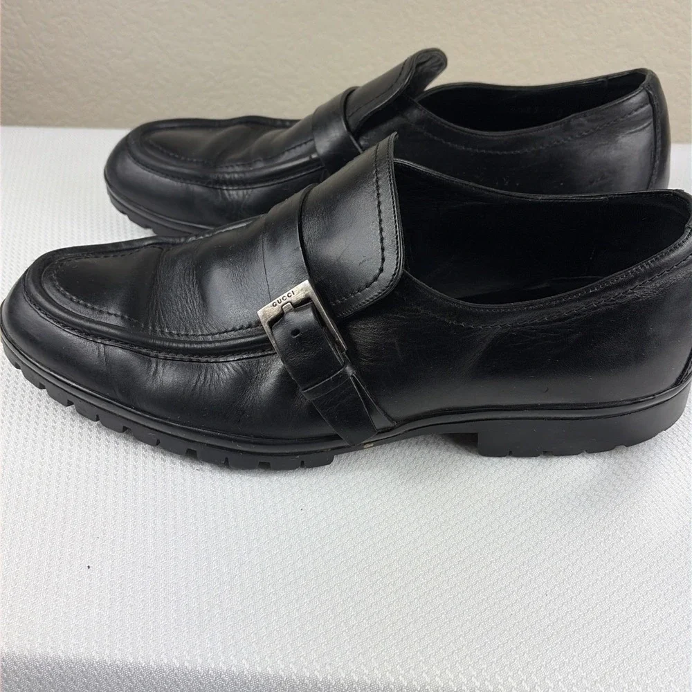 GUCCI Men's Black Leather Buckle Loafers With Rubber Lug Soles, Size 10.5